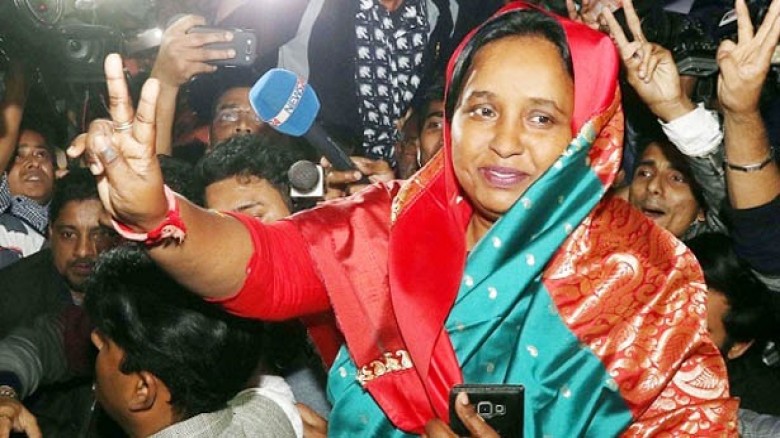 জামিনে মুক্ত হলেন নাসিকের সাবেক মেয়র আইভী